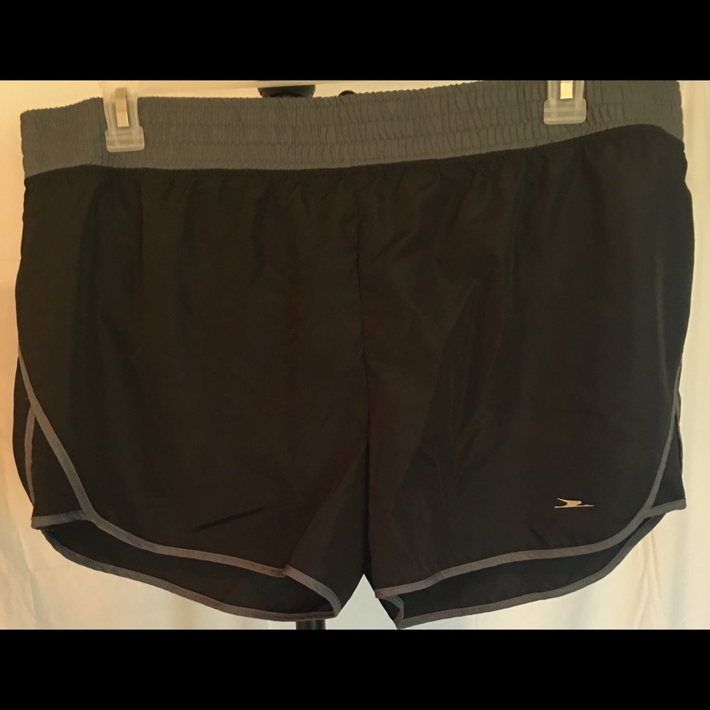 Crane women XL Black Quick Dry shorts like new
